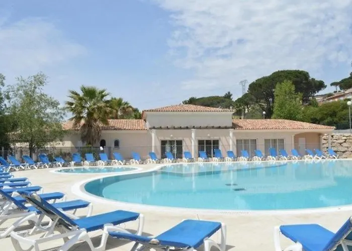 Апартаменты : 3 Pieces, 4 Couchages, Piscine, Calme, Proche Commerces Et Aqualand - Fr-1-226-476 Сент-Максим